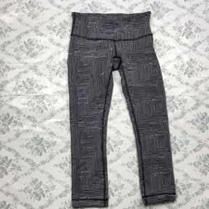 Lululemon crops sz 2